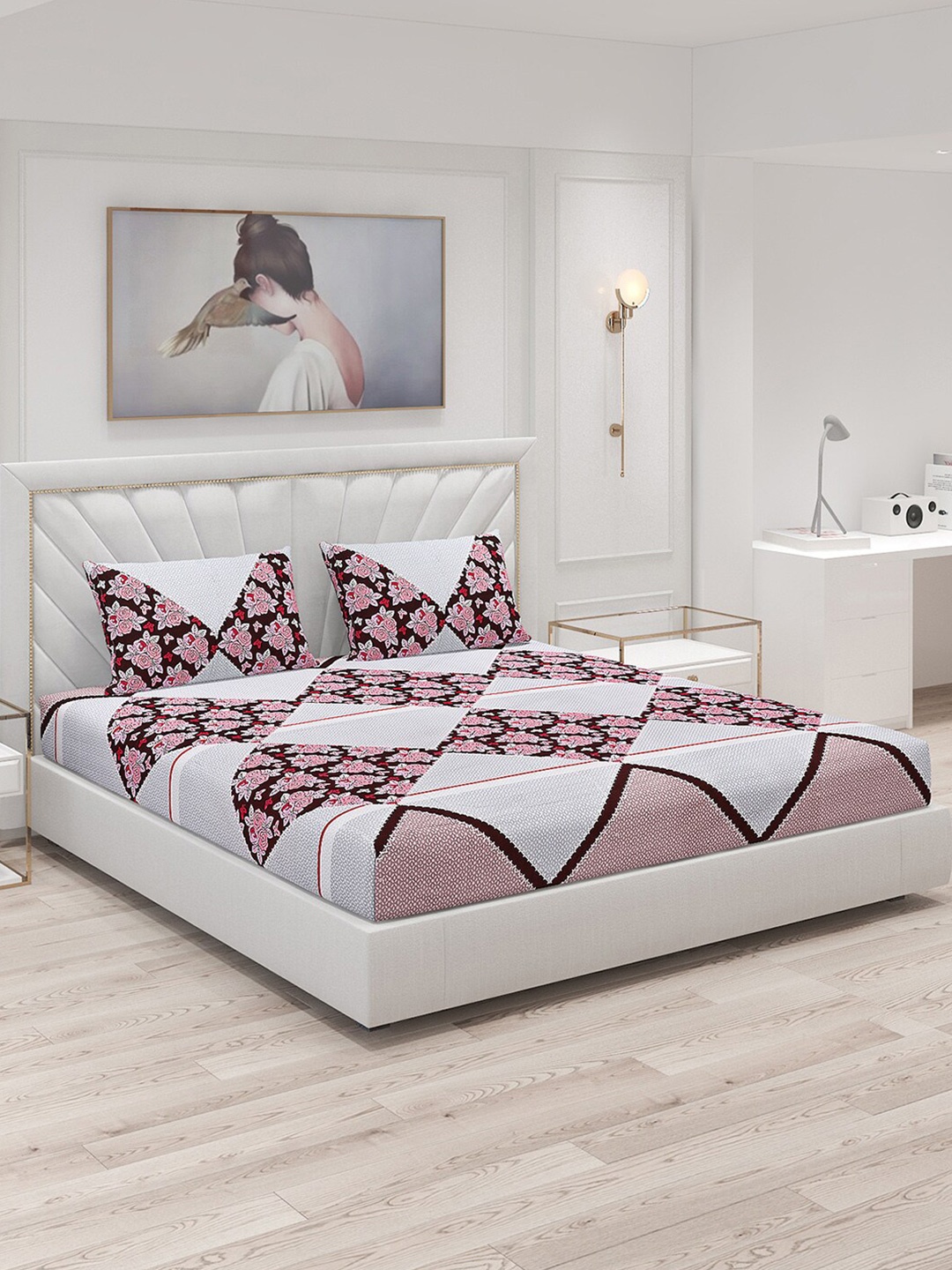 

Monte Carlo Grey & Red Floral Printed 124 TC King Bedsheet With 2 Pillow Covers