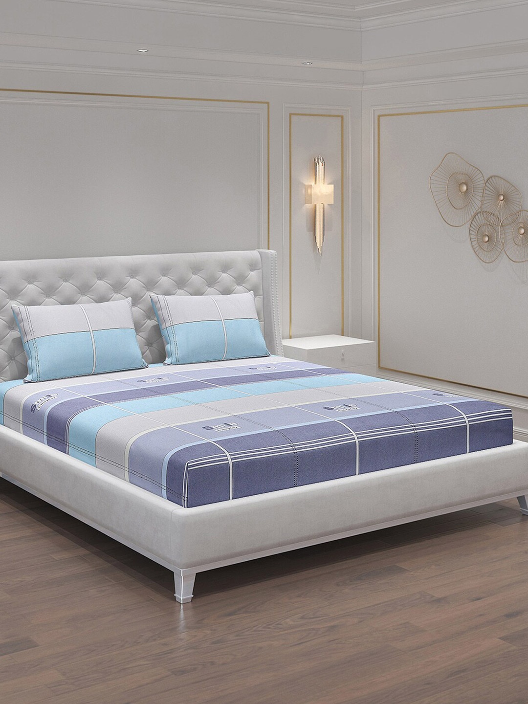 

Monte Carlo Blue & White Striped Polyester 140 TC King Bedsheet With 2 Pillow Covers