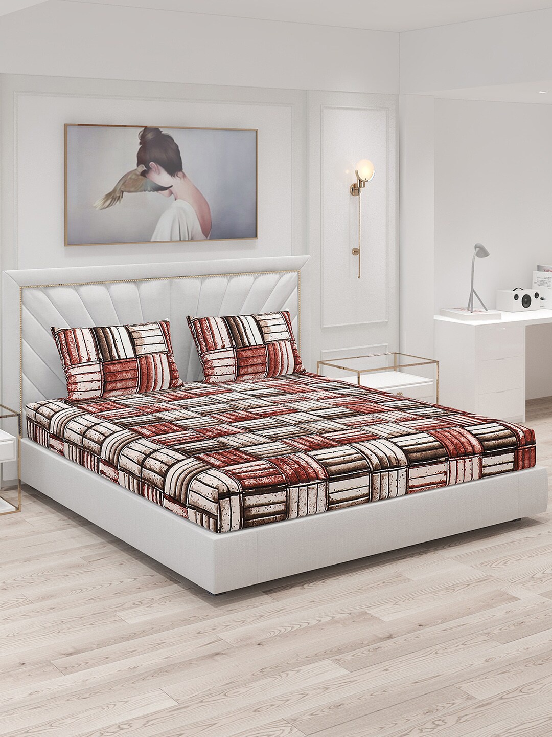 

Monte Carlo Brown & White Striped 124 TC King Bedsheet with 2 Pillow Covers