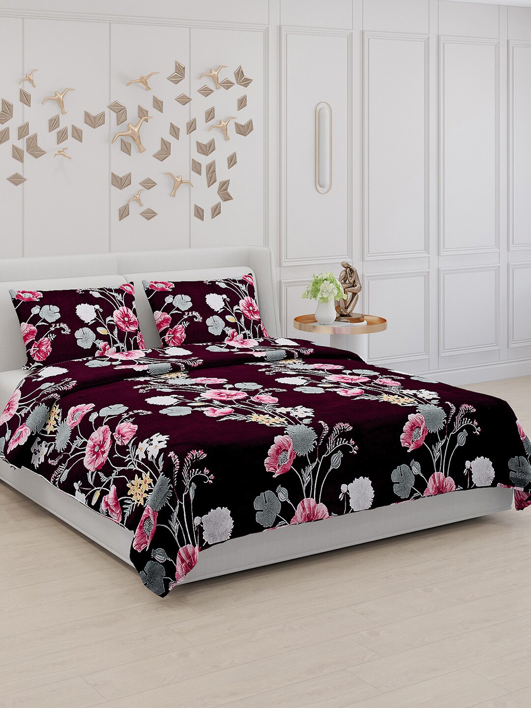 

Monte Carlo Aromatica Maroon & Pink Floral 110 TC King Bedsheet with 2 Pillow Covers