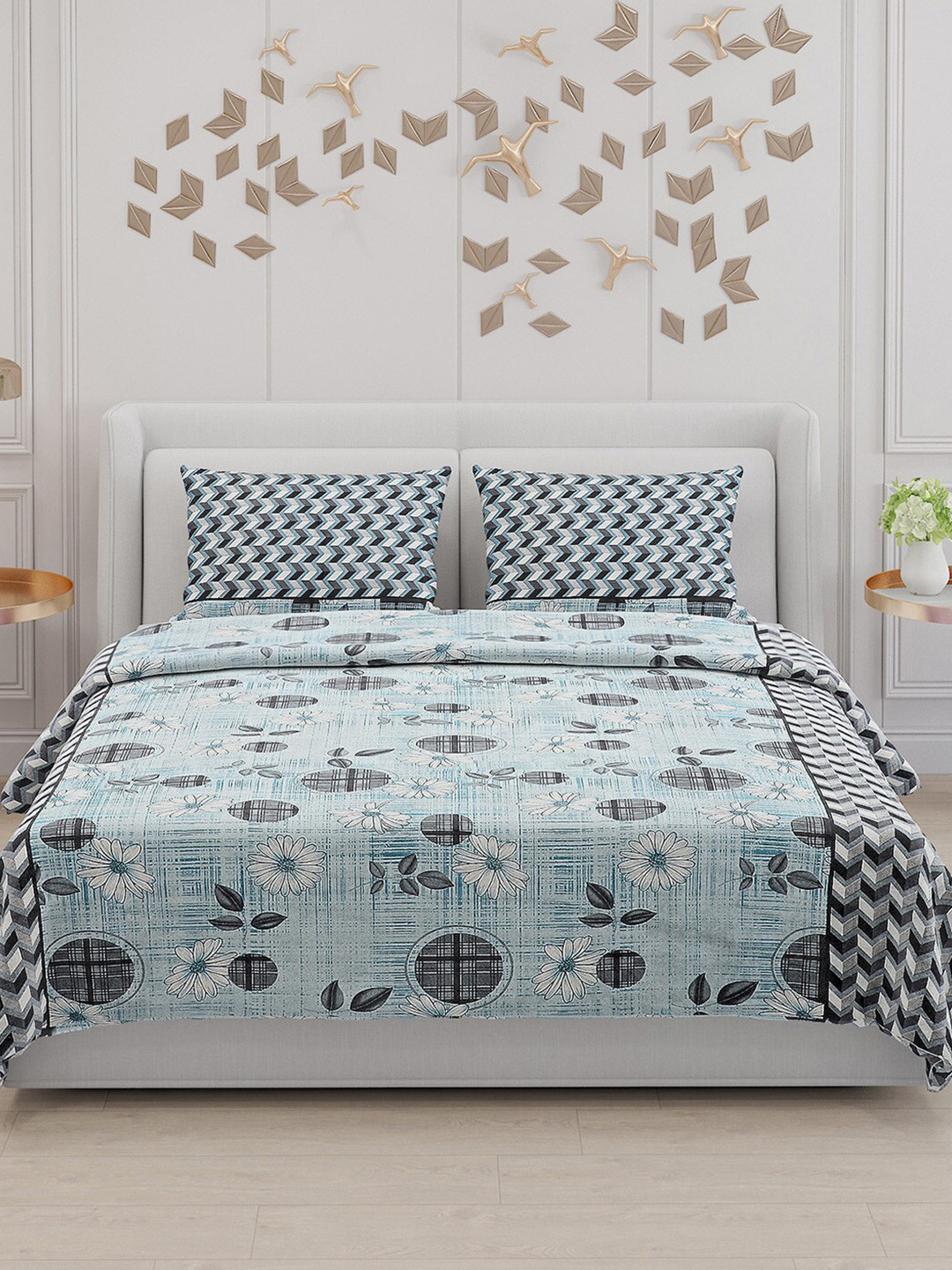 

Monte Carlo Blueberry Blue & Grey Floral Cotton 104 TC King Bedsheet with 2 Pillow Covers