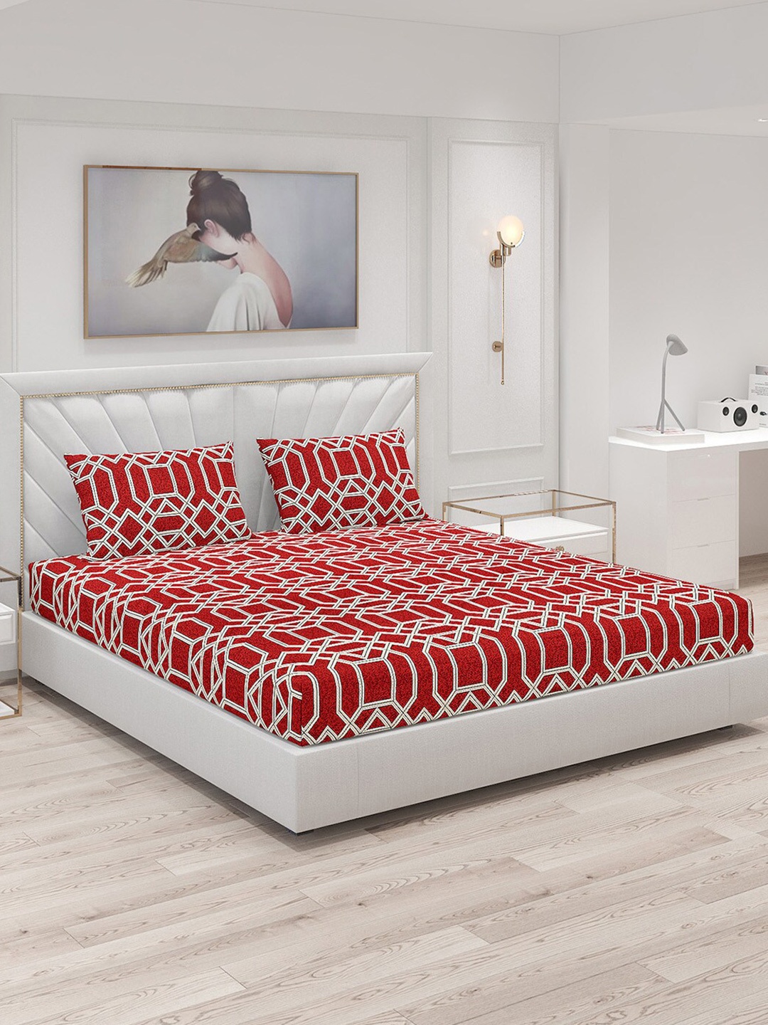 

Monte Carlo Maroon & White Geometric 120 TC King Bedsheet With 2 Pillow Covers