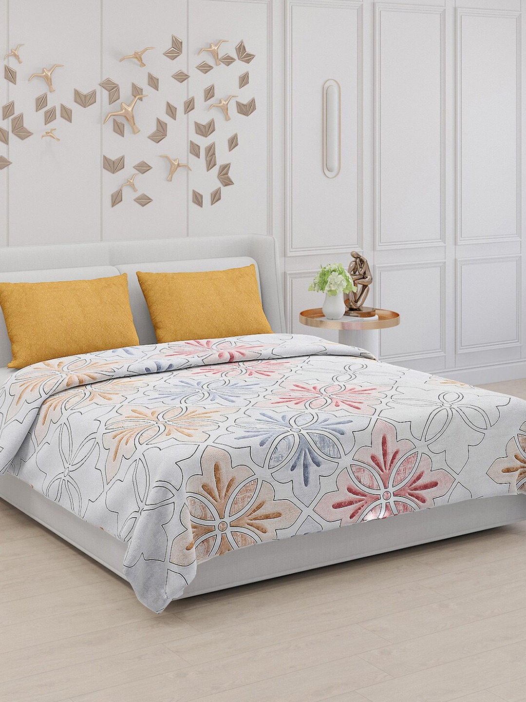 

Monte Carlo Sea Green & Pink Ethnic Motifs 130 TC King Bedsheet With 2 Pillow Covers