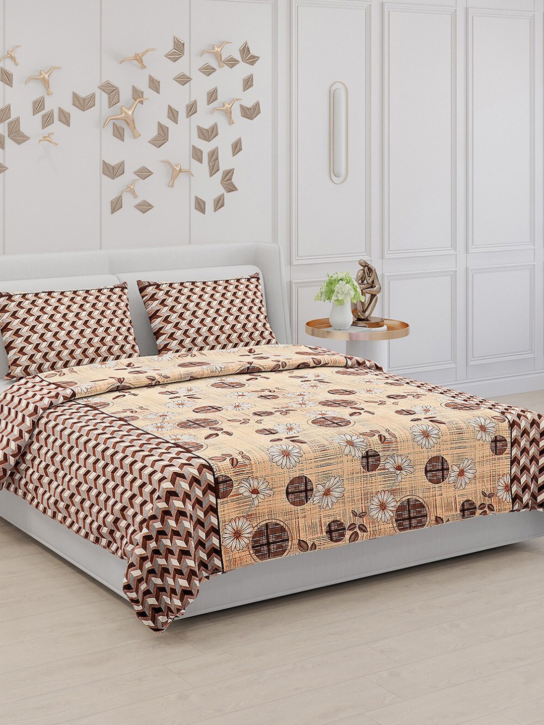 

Monte Carlo Peach-Coloured Ethnic Motifs Cotton 104 TC King Bedsheet & 2 Pillow Covers