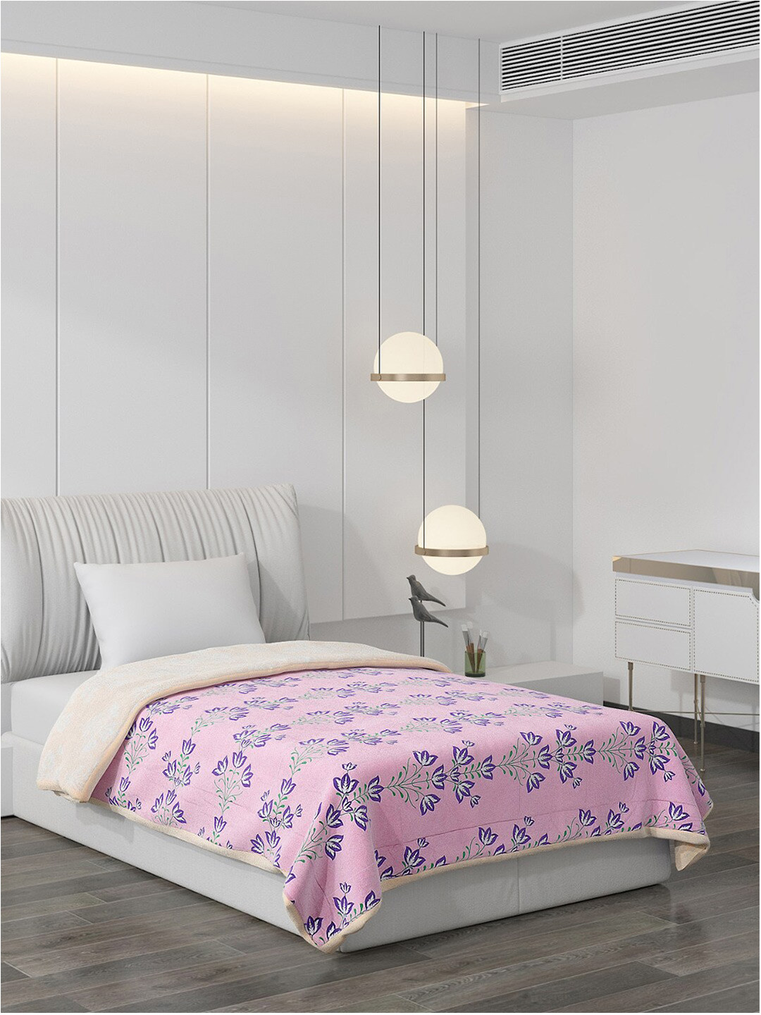 

Monte Carlo Pink & Cream-Coloured Floral AC Room 150 GSM Single Bed Comforter