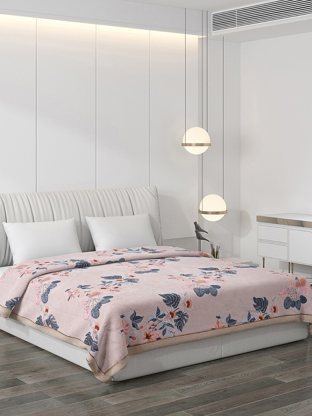 

Monte Carlo Pink & Blue Floral AC Room 120 GSM Double Bed Comforter