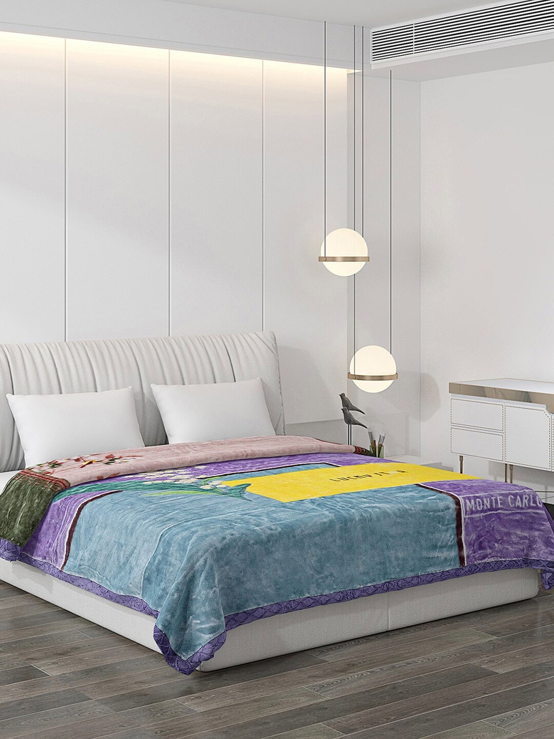 

Monte Carlo Blue & Yellow Floral Heavy Winter 1000 GSM Double Bed Blanket