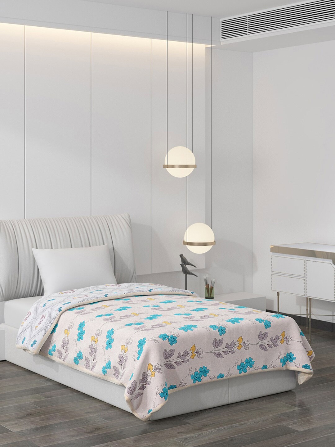 

Monte Carlo Pink & Blue Floral AC Room 150 GSM Single Bed Comforter