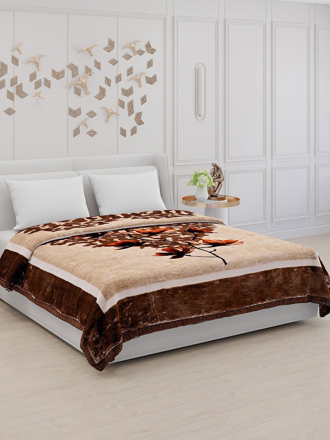 

Monte Carlo Brown & Red Floral Mild Winter 1000 GSM Double Bed Blanket
