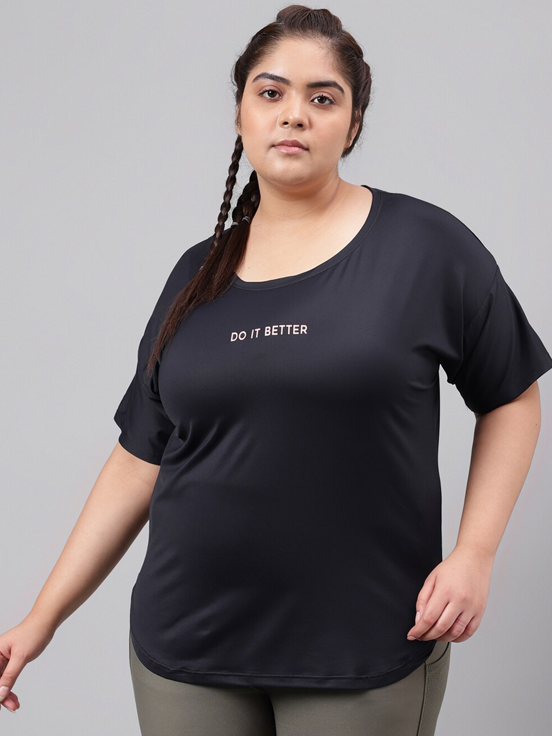 

MKH Relaxed Fit Dri-FIT T-shirt, Black