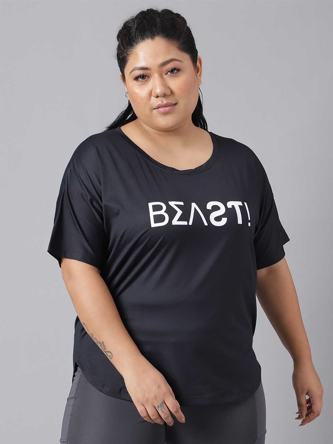 

MKH Plus Size Typography Printed Drop-Shoulder Sleeves Dri-FIT Relaxed Fit Sports T-shirt, Black