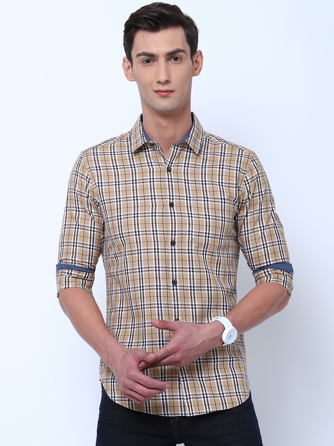 

Black coffee Men Beige & Brown Slim Fit Checked Casual Shirt