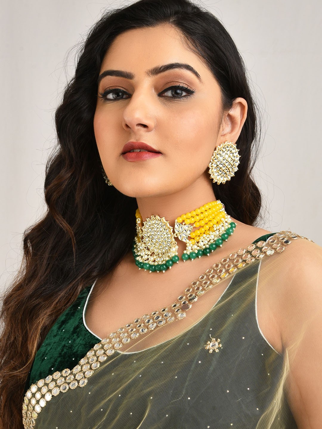 

LAIDA Gold-Plated Stone-Studded & Artificial Beaded Jewellery Set, Yellow