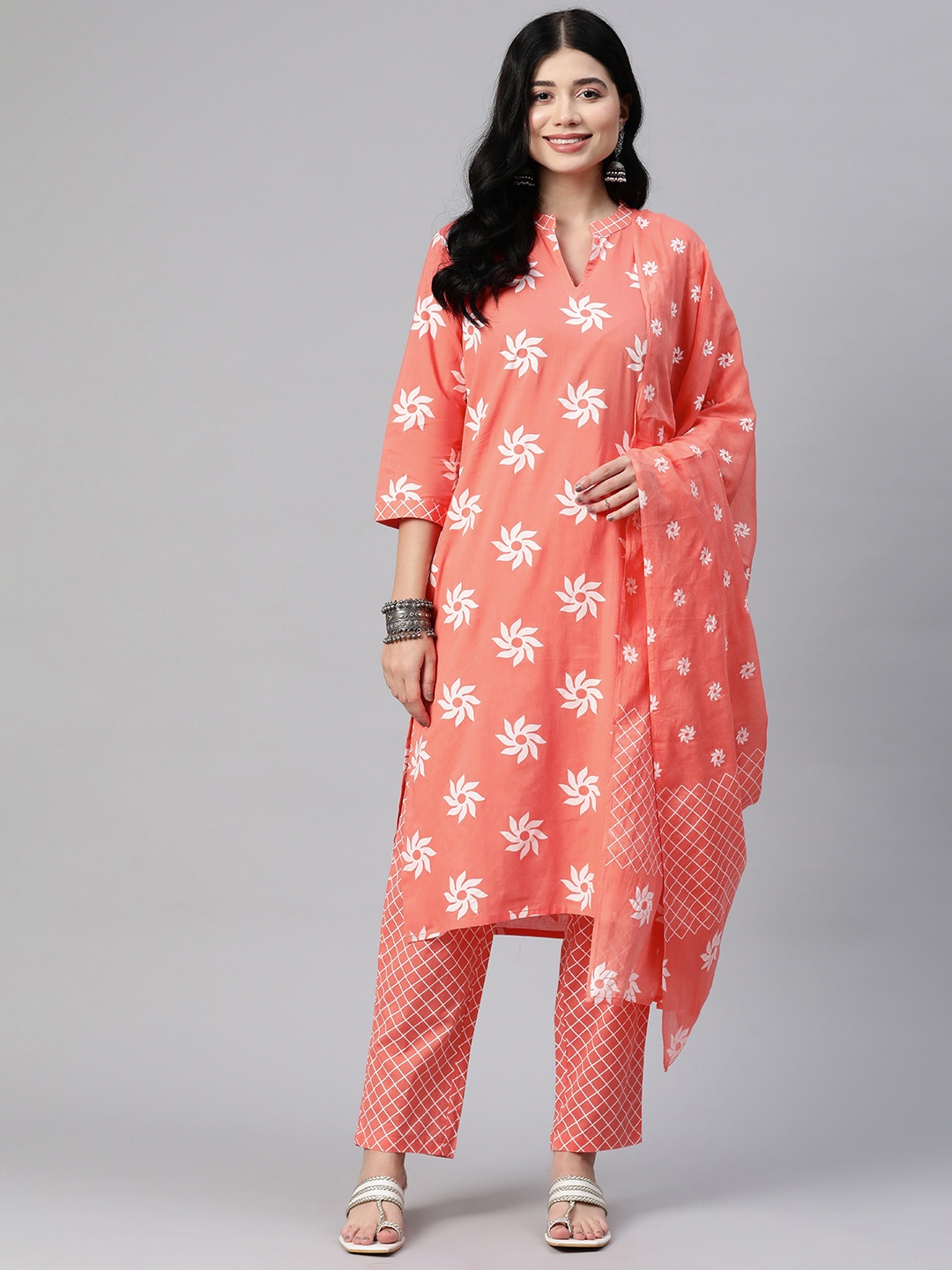 

Readiprint Floral Printed Regular Pure Cotton Kurta with Trousers & Dupatta, Orange