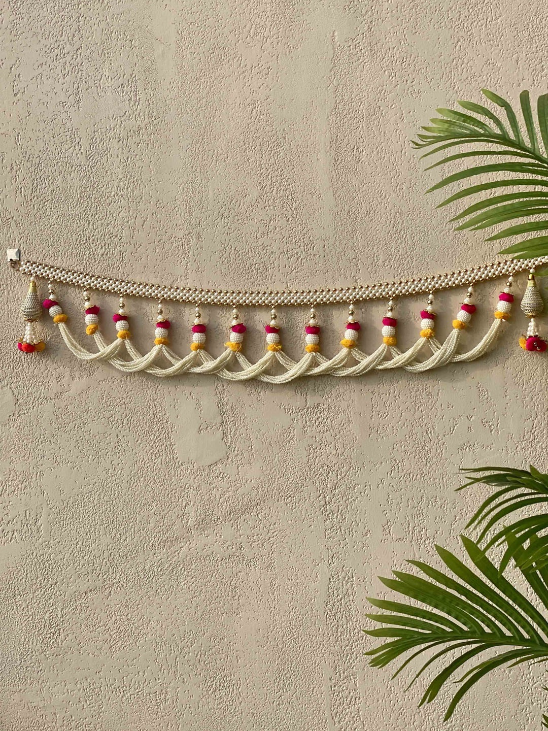 

Mason Home White & Pink Pearls Beaded Artificial Toran