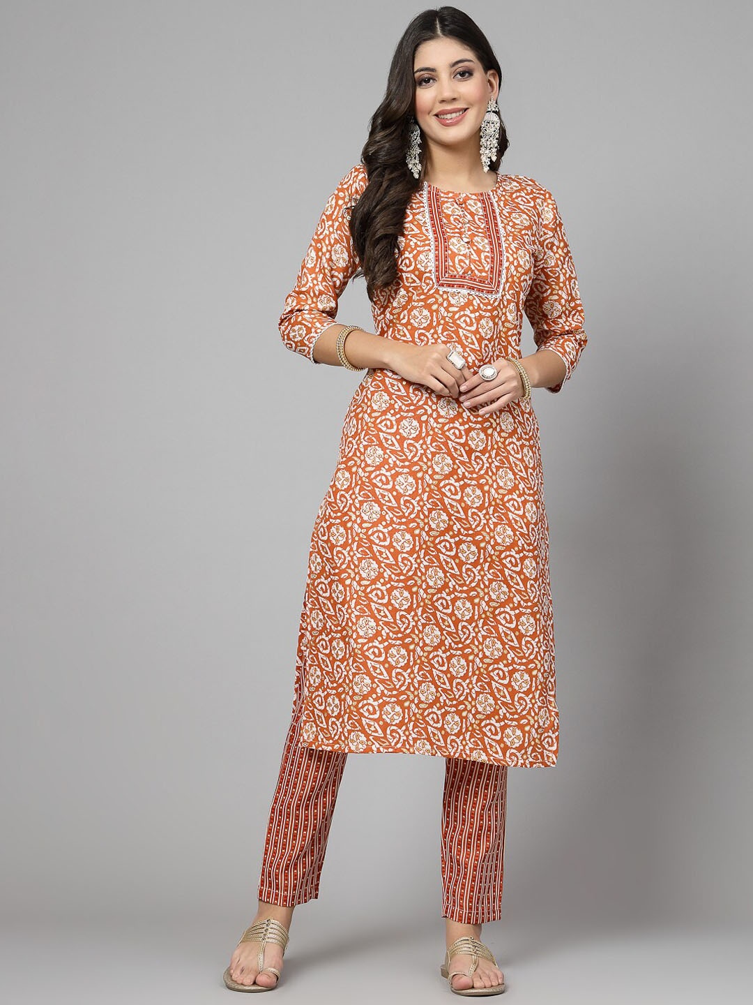 

KALINI Floral Printed Regular Pure Cotton Kurta with Trousers, Red