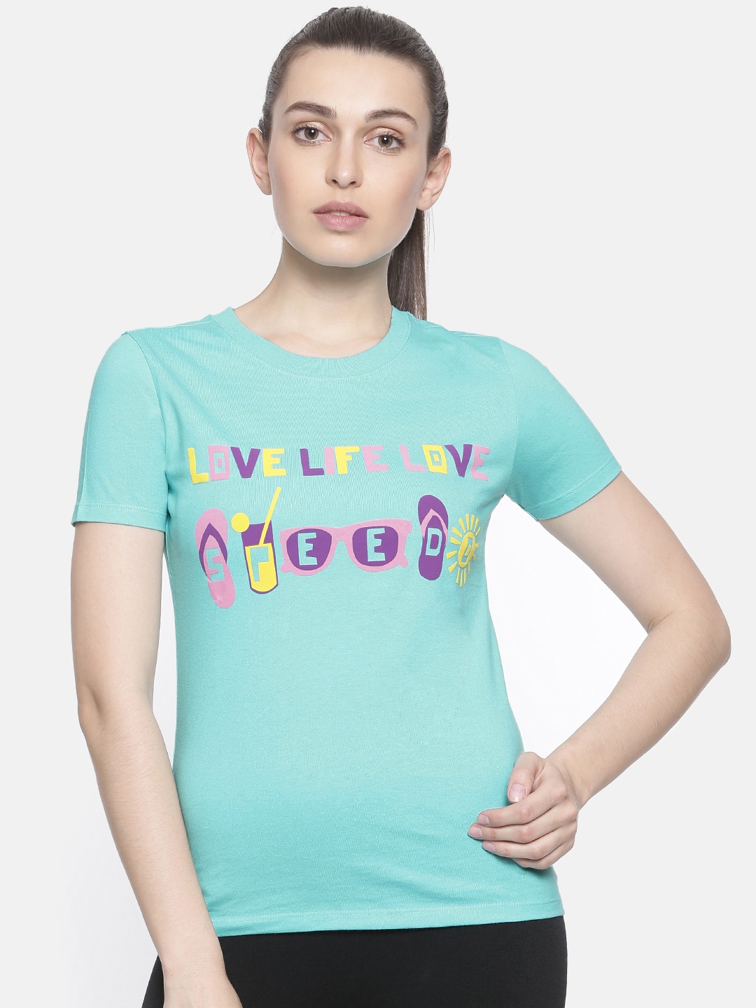 

Speedo Women Blue Printed Round Neck T-shirt