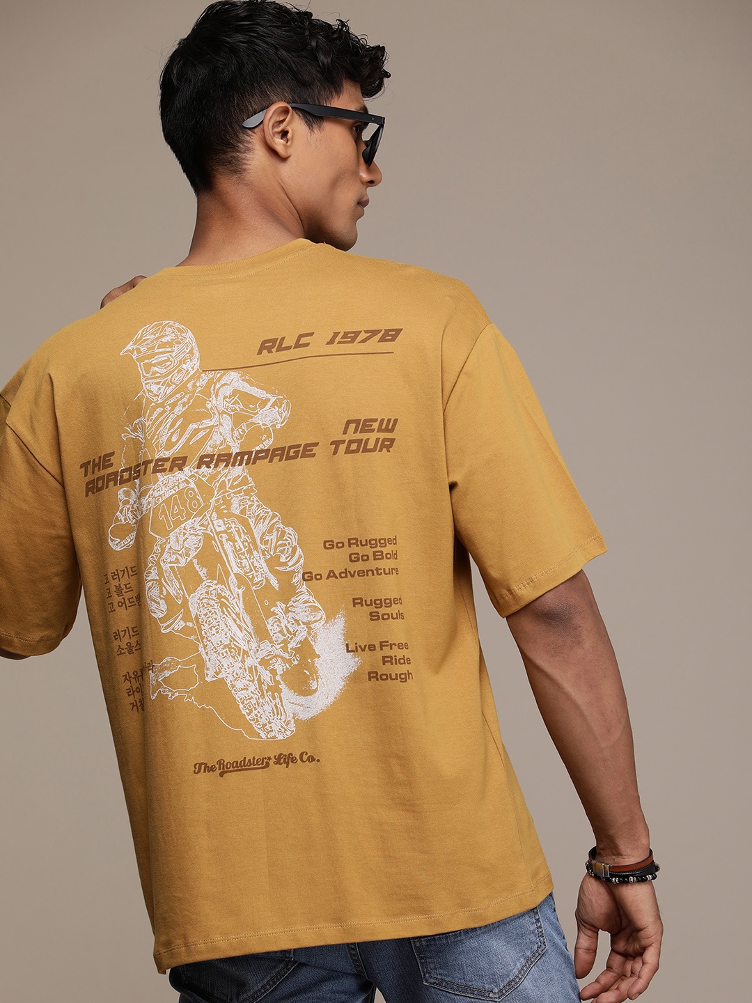 

Roadster Men Printed Pure Cotton T-shirt, Mustard
