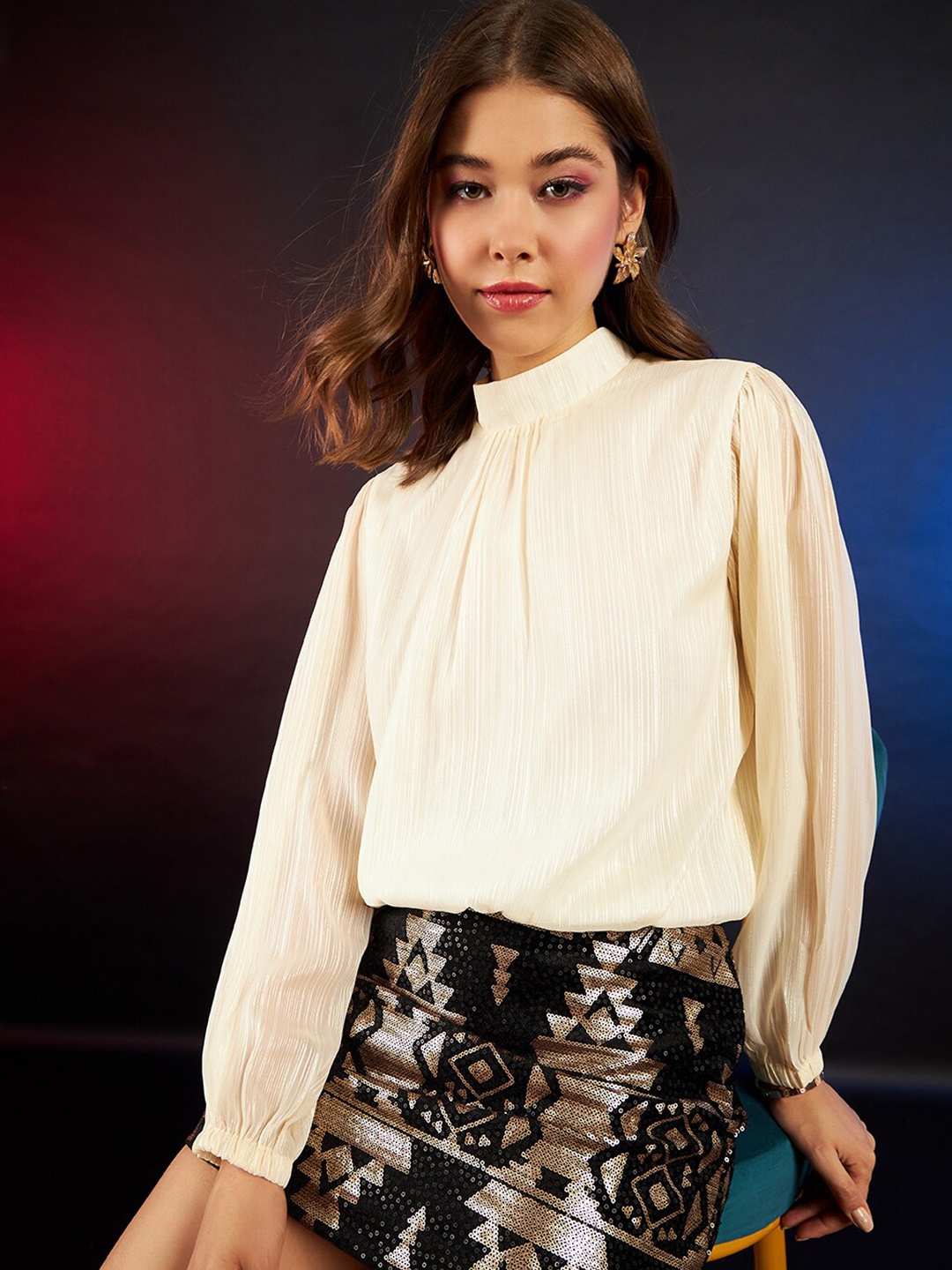 

DressBerry Cream-Coloured Mock Neck Puff Sleeves Top