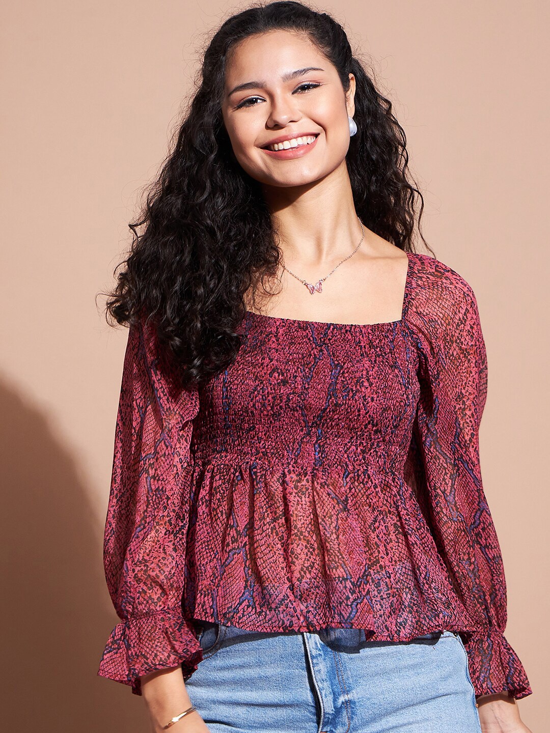 

DressBerry Red Animal Printed Square Neck Puff Sleeve Peplum Top
