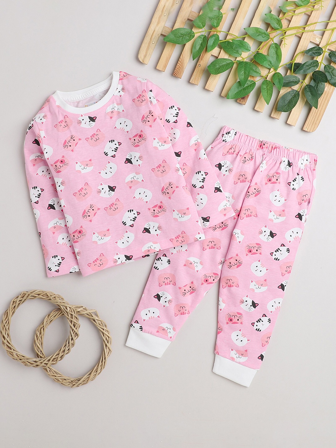 

BUMZEE Girls Printed Cotton T-shirt With Pyjamas, Pink