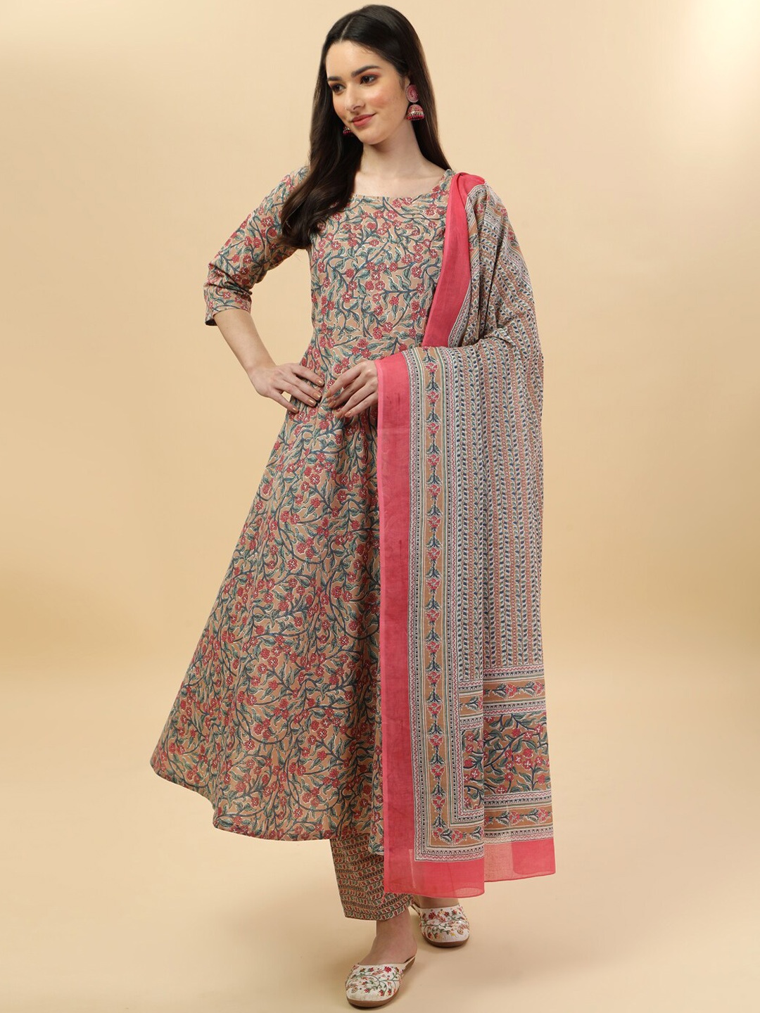 

Sun Fashion And Lifestyle Ethnic Motifs Printed Regular Kurta with Trousers & With Dupatta, Brown