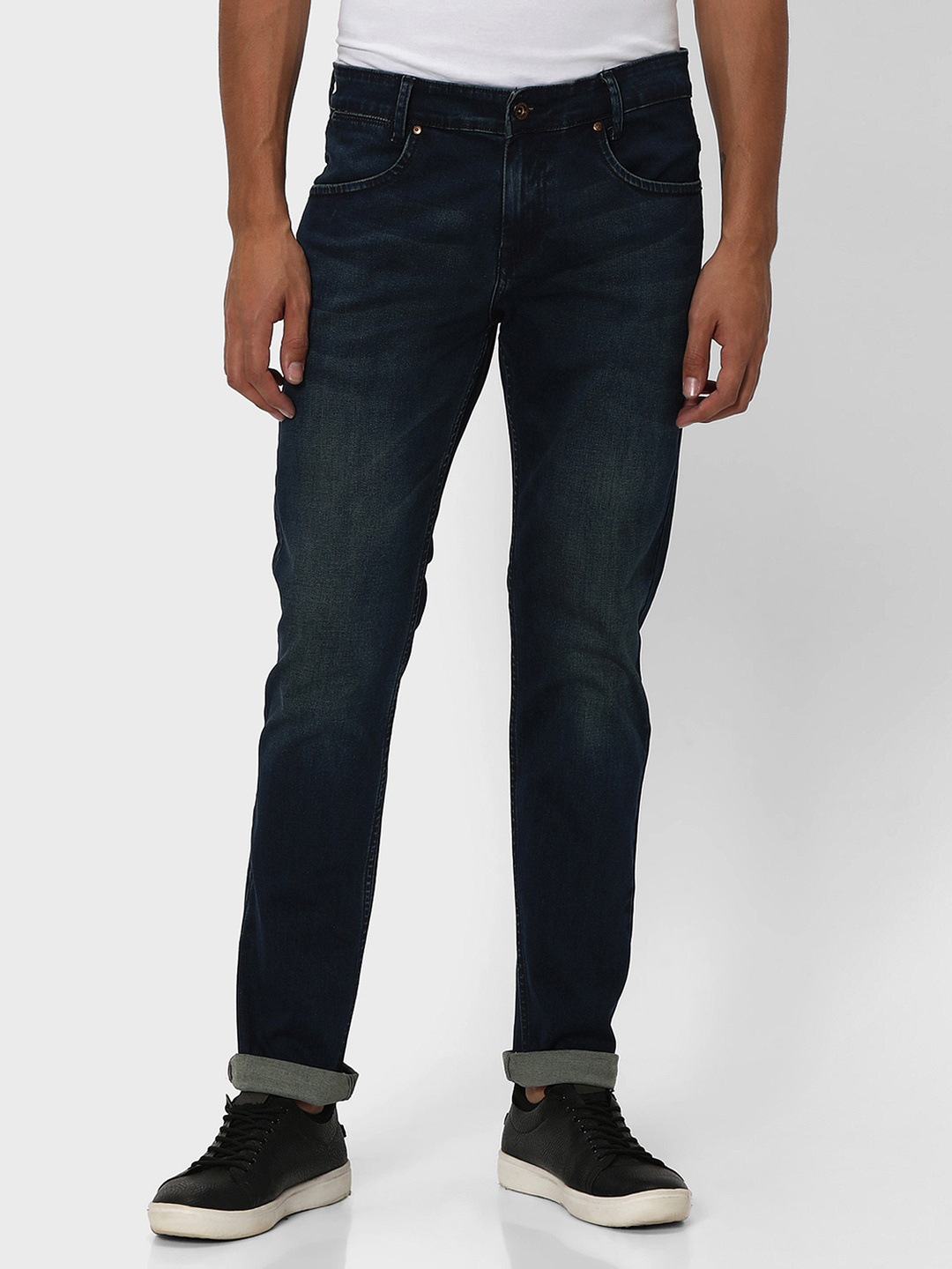 

Mufti Men Slim Fit Light Fade Stretchable Clean Look Jeans, Blue