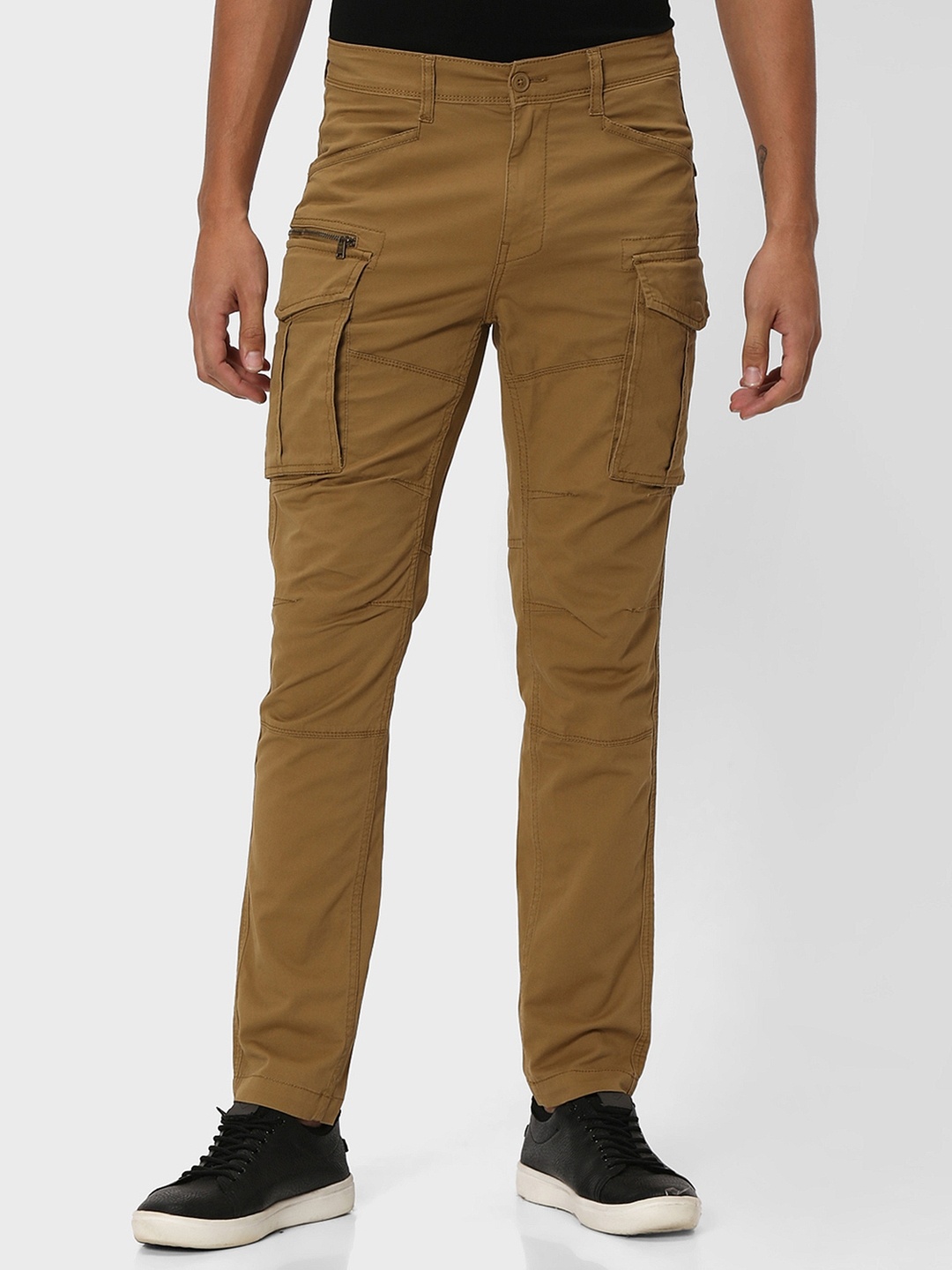 

Mufti Men Mid-Rise Cargos Trousers, Khaki