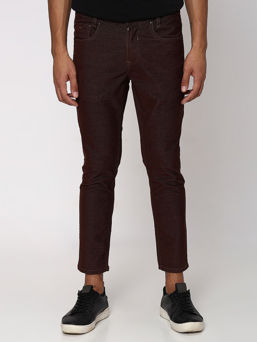 

Mufti Men Mid-Rise Tapered Fit Trousers, Brown