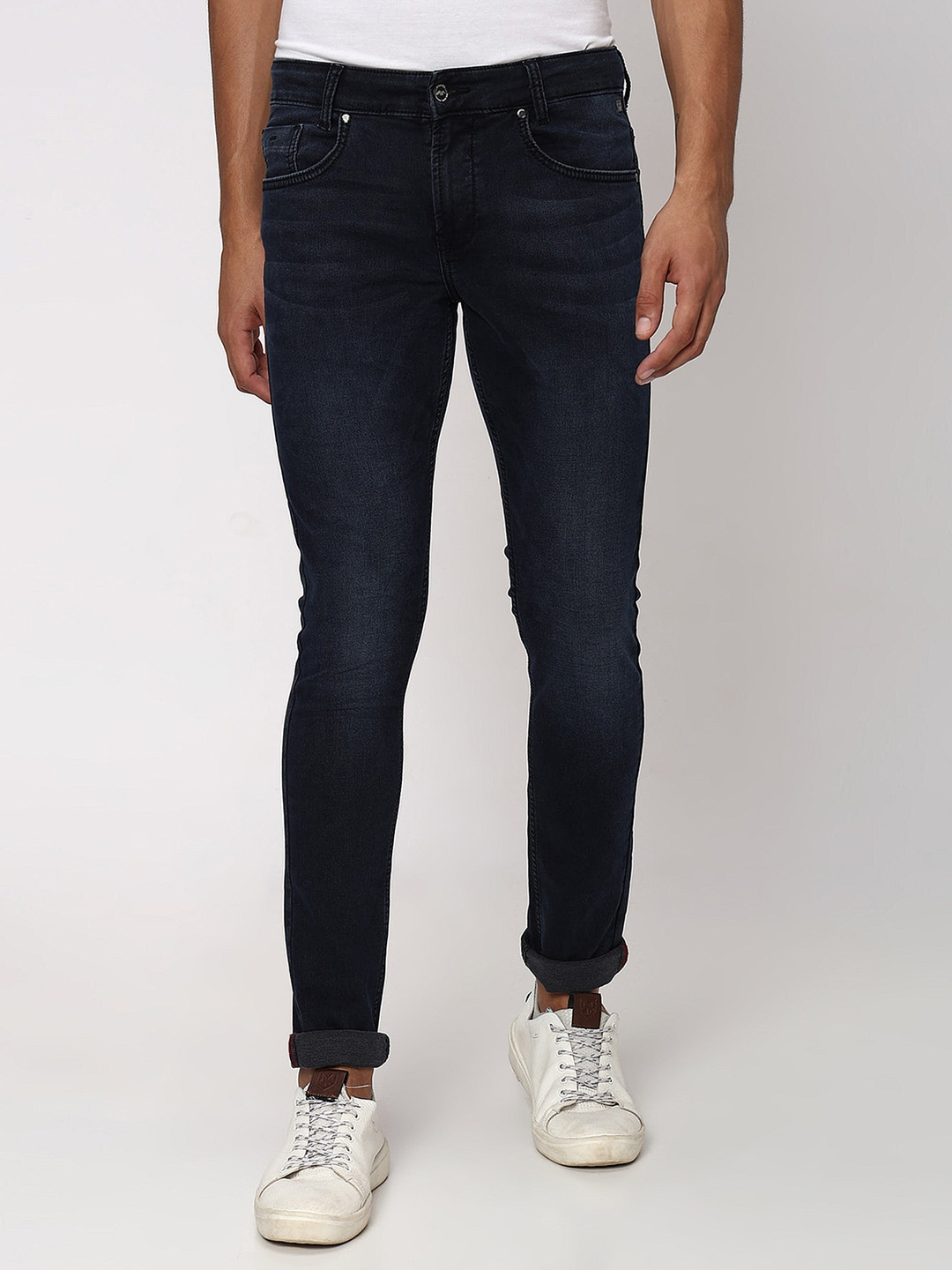 

Mufti Men Mid Rise Skinny Fit Clean Look Light Fade Stretchable Jeans, Navy blue