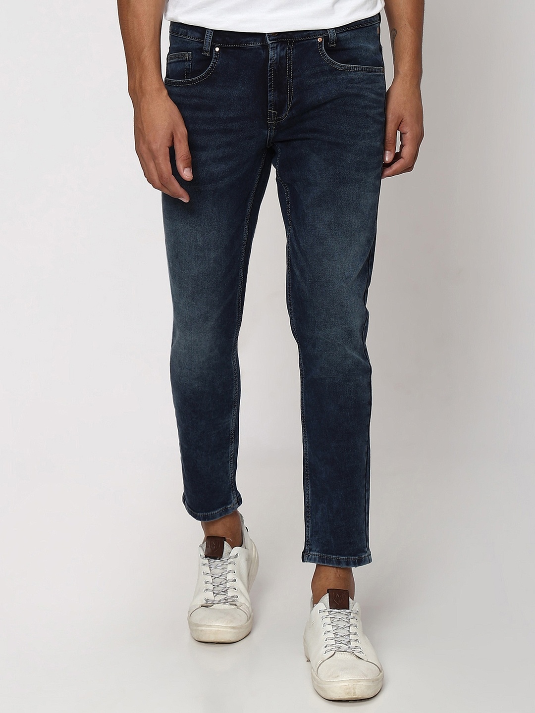 

Mufti Men Mid Rise Tapered Fit Clean Look Heavy Fade Stretchable Jeans, Blue