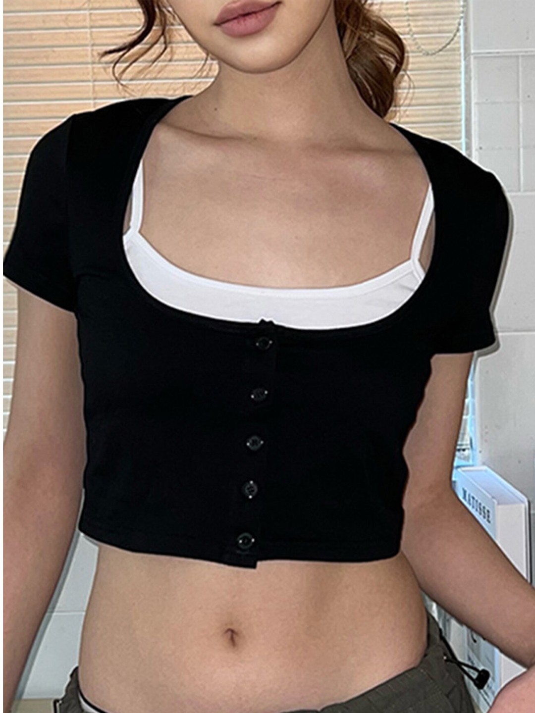 

LULU & SKY Scoop Neck Crop Top, Black