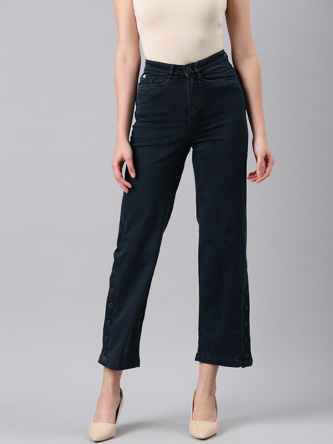 

SHOWOFF Women Mid Rise Clean Look Straight Fit Stretchable Jeans, Navy blue