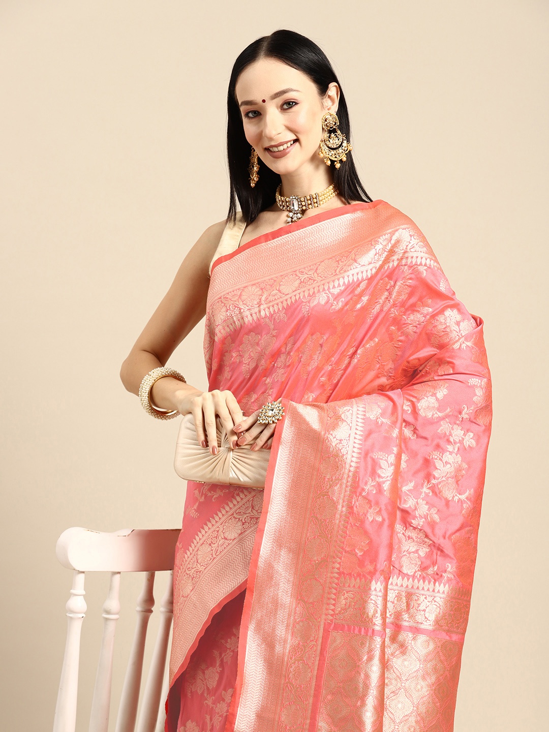 

Simaaya Woven Design Floral Zari Saree, Pink