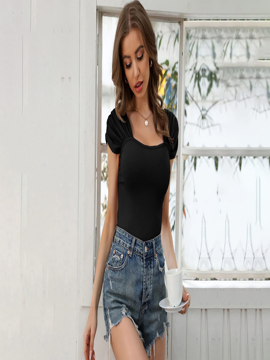 

LULU & SKY Round Neck Cap Sleeves Top, Black