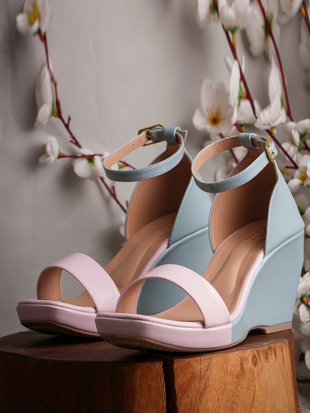 

JM Looks Colourblocked Open Toe Wedges With Ankle Loop, Pink