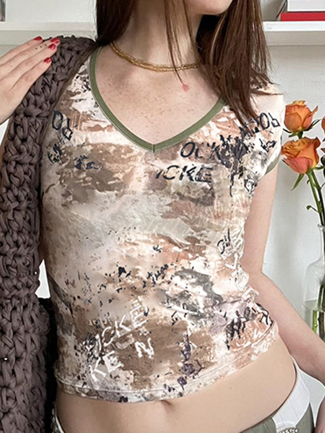 

LULU & SKY V-Neck Abstract Printed Fitted Crop Top, Beige