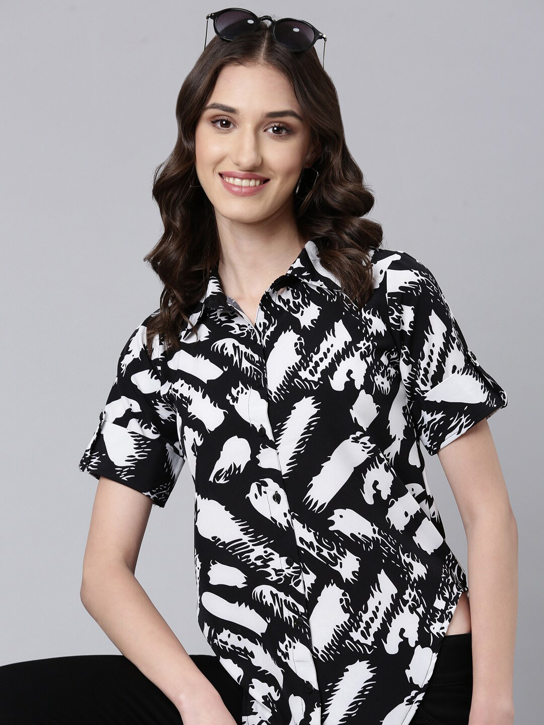 

SHOWOFF Slim Fit Abstract Printed Casual Shirt, Black