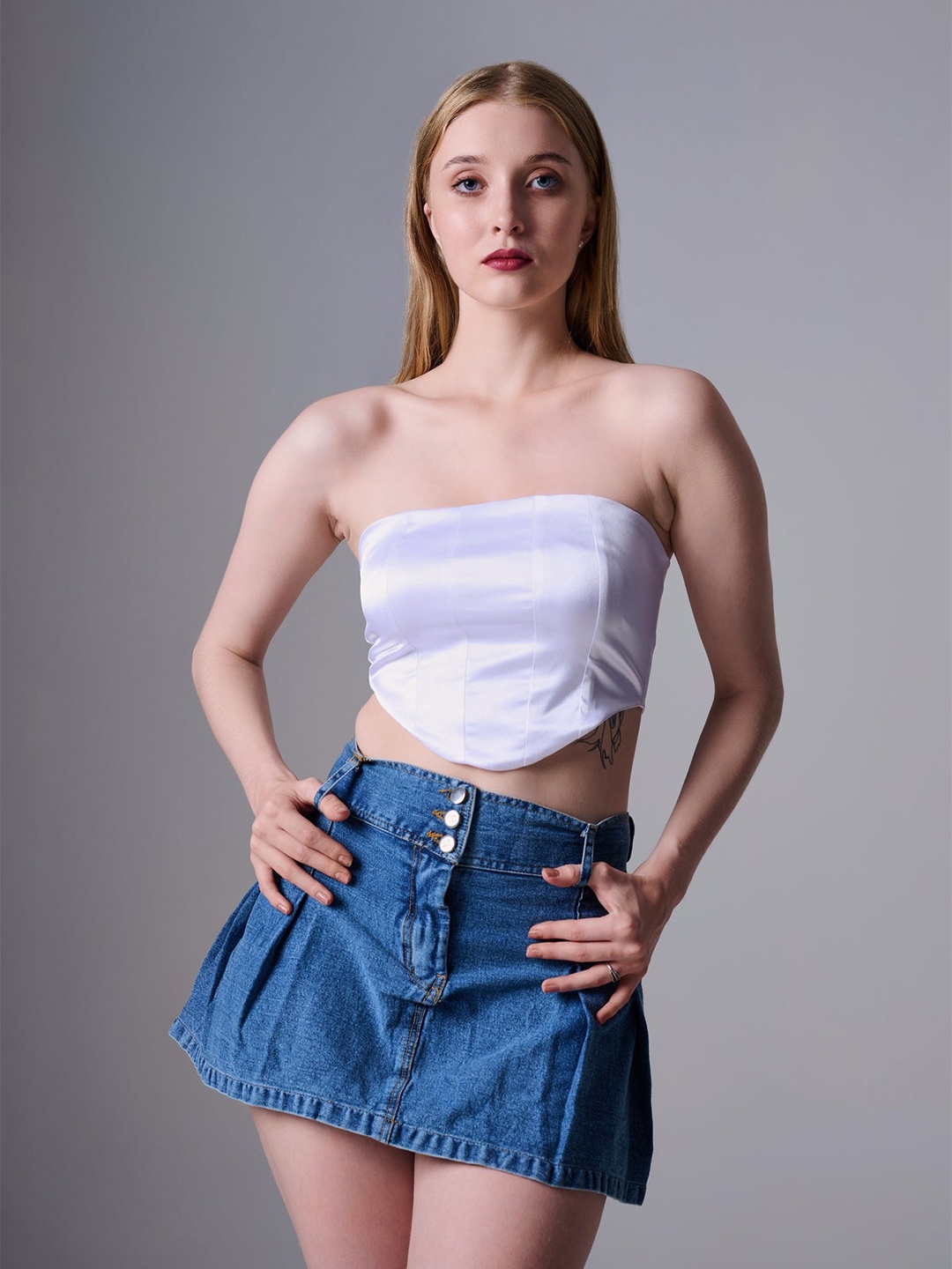 

Outcast Strapless Tube Crop Top, White