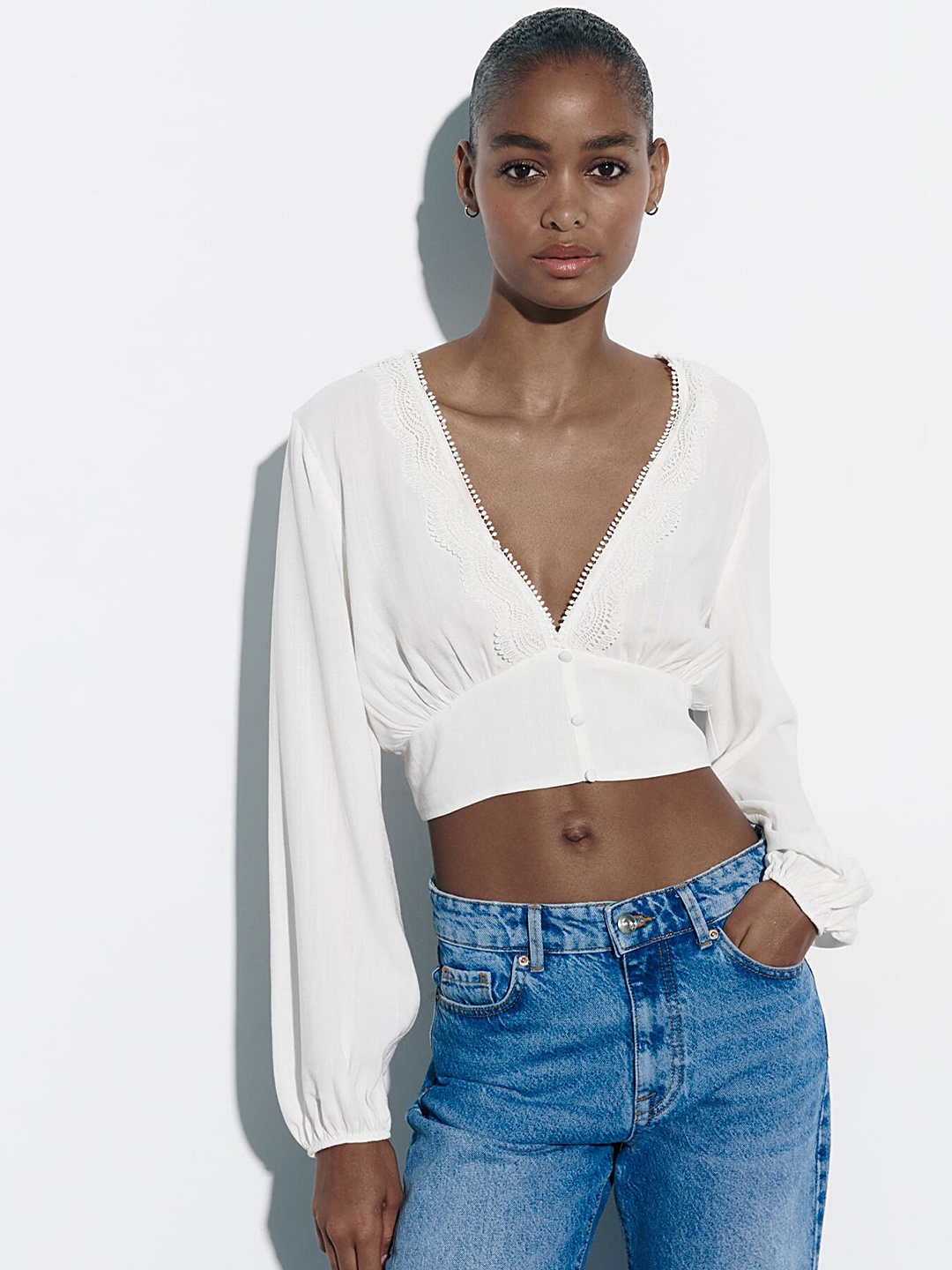 

LULU & SKY Self Design V-Neck Cotton Blouson Crop Top, White
