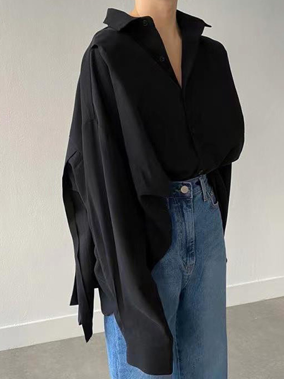 

LULU & SKY Black Shirt Style Top