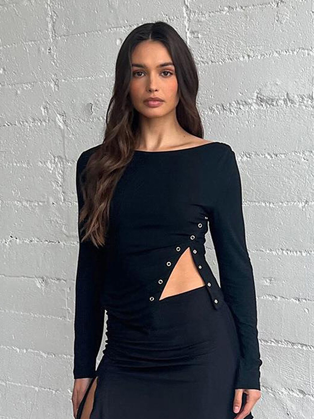 

LULU & SKY Boat Neck Long Sleeves Side Slits Detail Fitted Top, Black