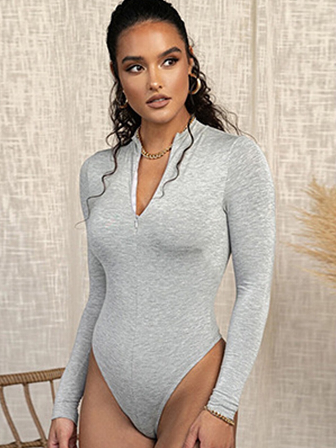 

LULU & SKY Long Sleeves Bodysuit, Grey