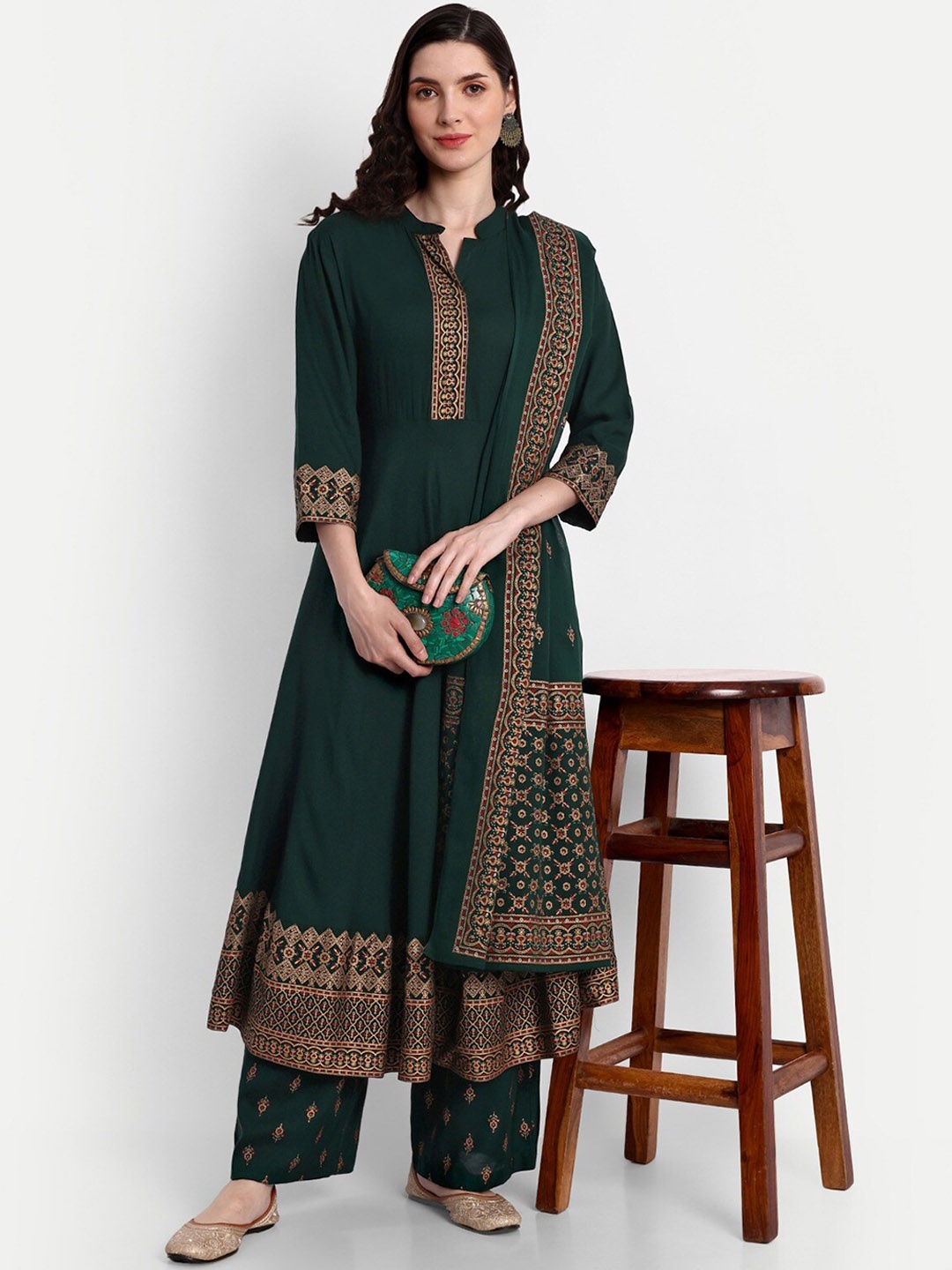 

githaan Ethnic Motifs Printed Regular Anarkali Kurta & Trousers With Dupatta, Green