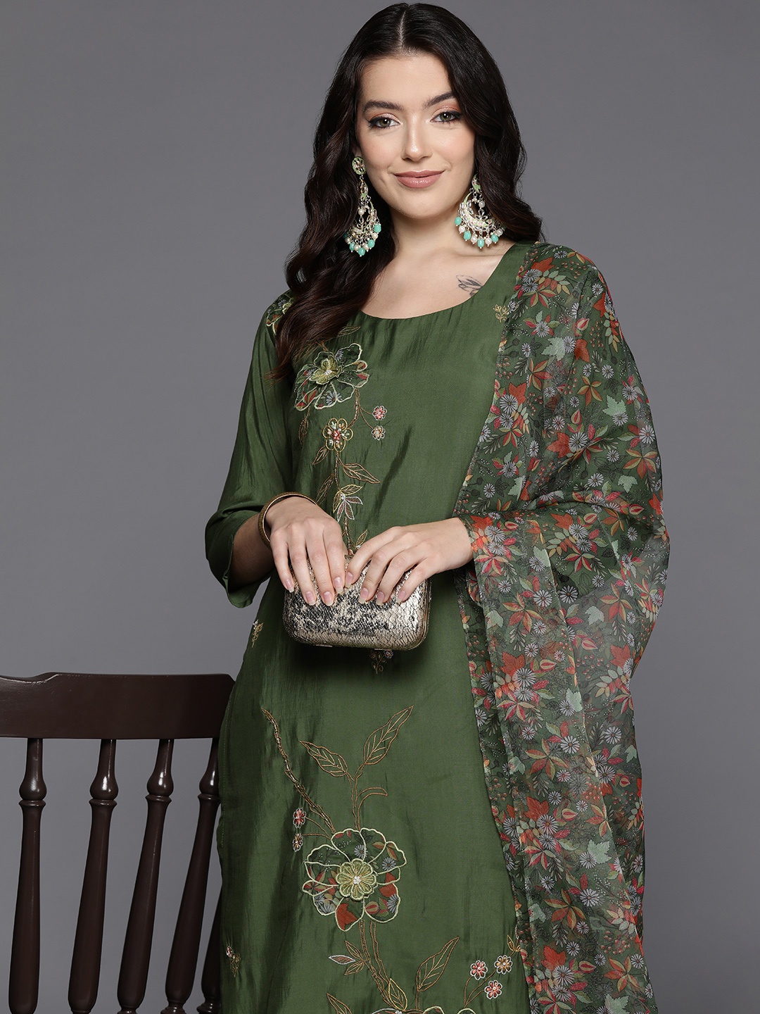 

Indo Era Women Floral Embroidered Regular Thread Work Kurta with Trousers & With Dupatta, Green