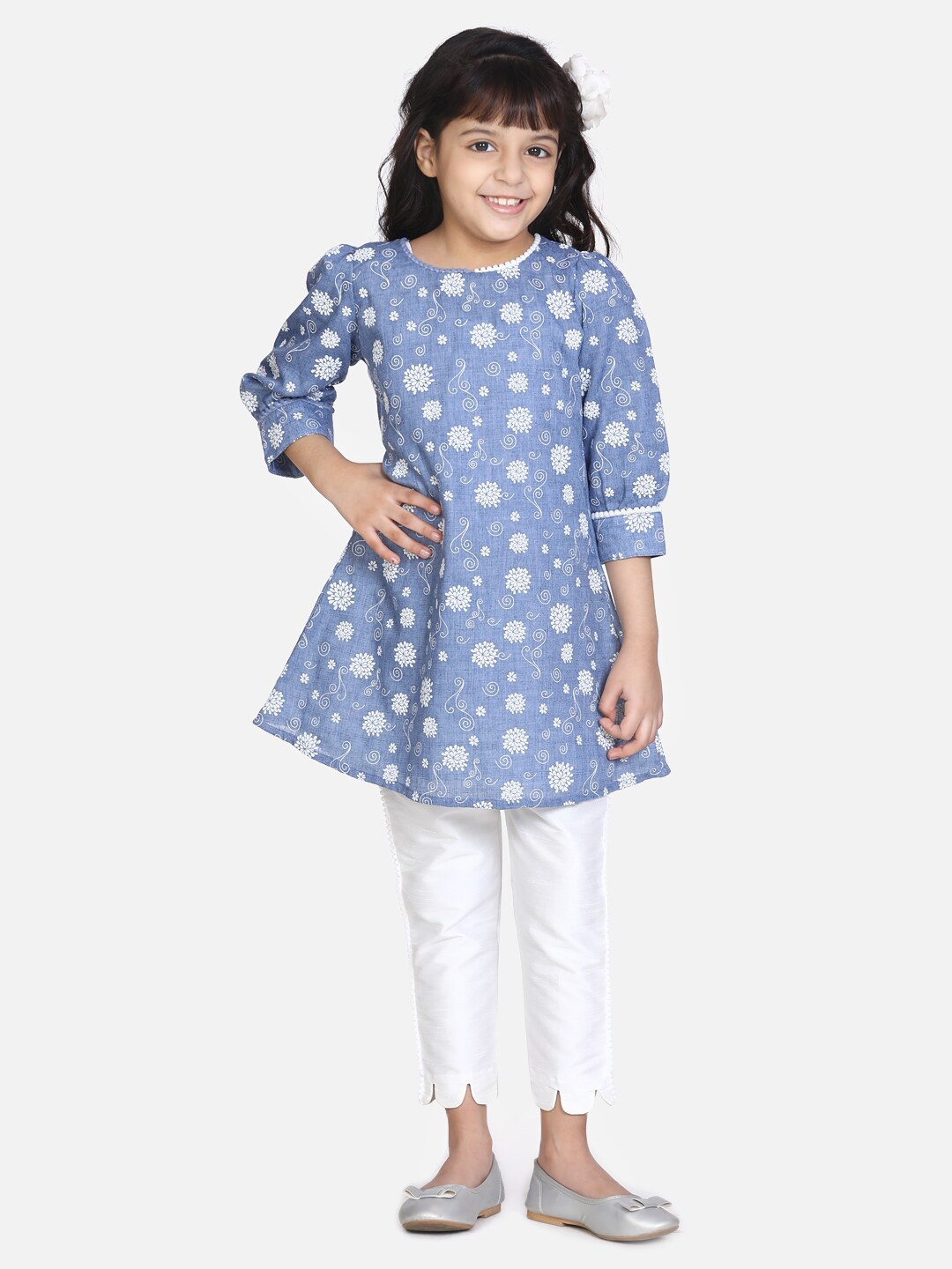 

WhiteHenz CLOTHING Girls Floral Printed Pure Cotton Tunic With Trousers, Blue