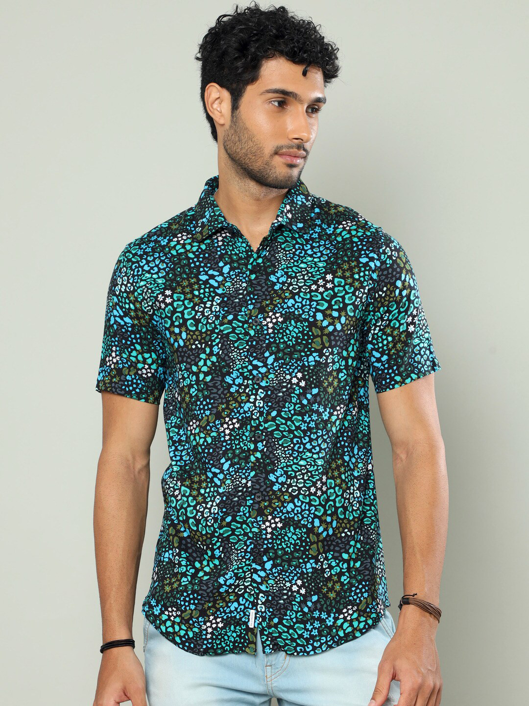 

FLY 69 Premium Slim Fit Abstract Printed Casual Shirt, Green