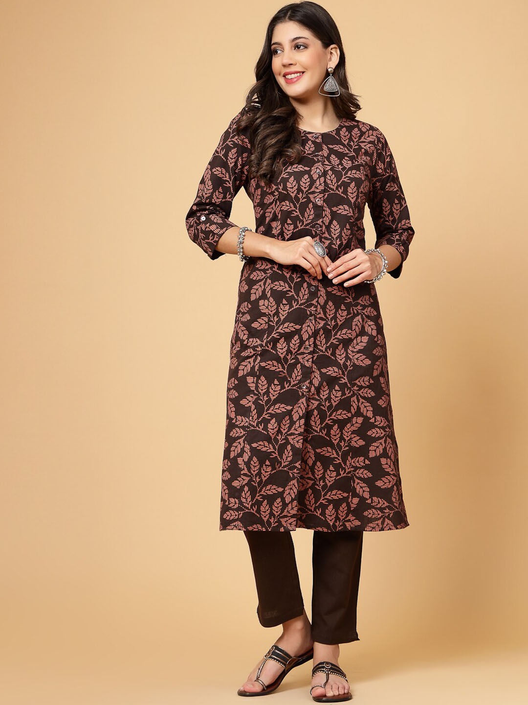 Pistaa Floral Printed Round Neck Pure Cotton Straight Kurta, Brown