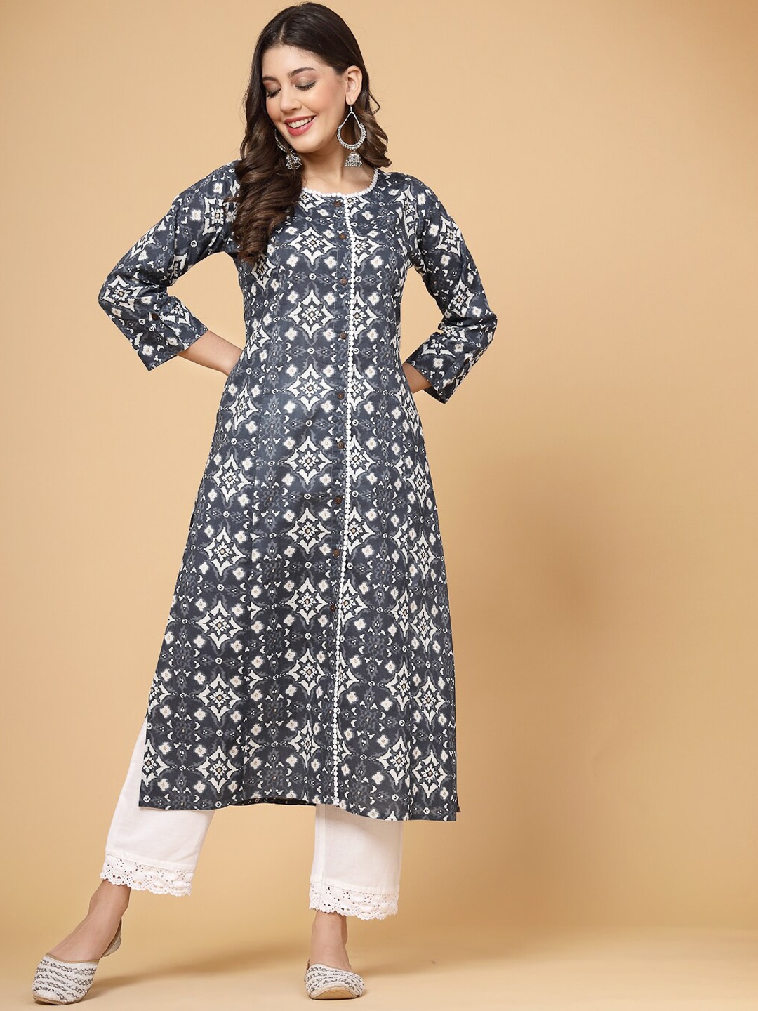 

Pistaa Floral Printed Round Neck Three-Quarter Sleeves A-Line Cotton Kurta, Blue