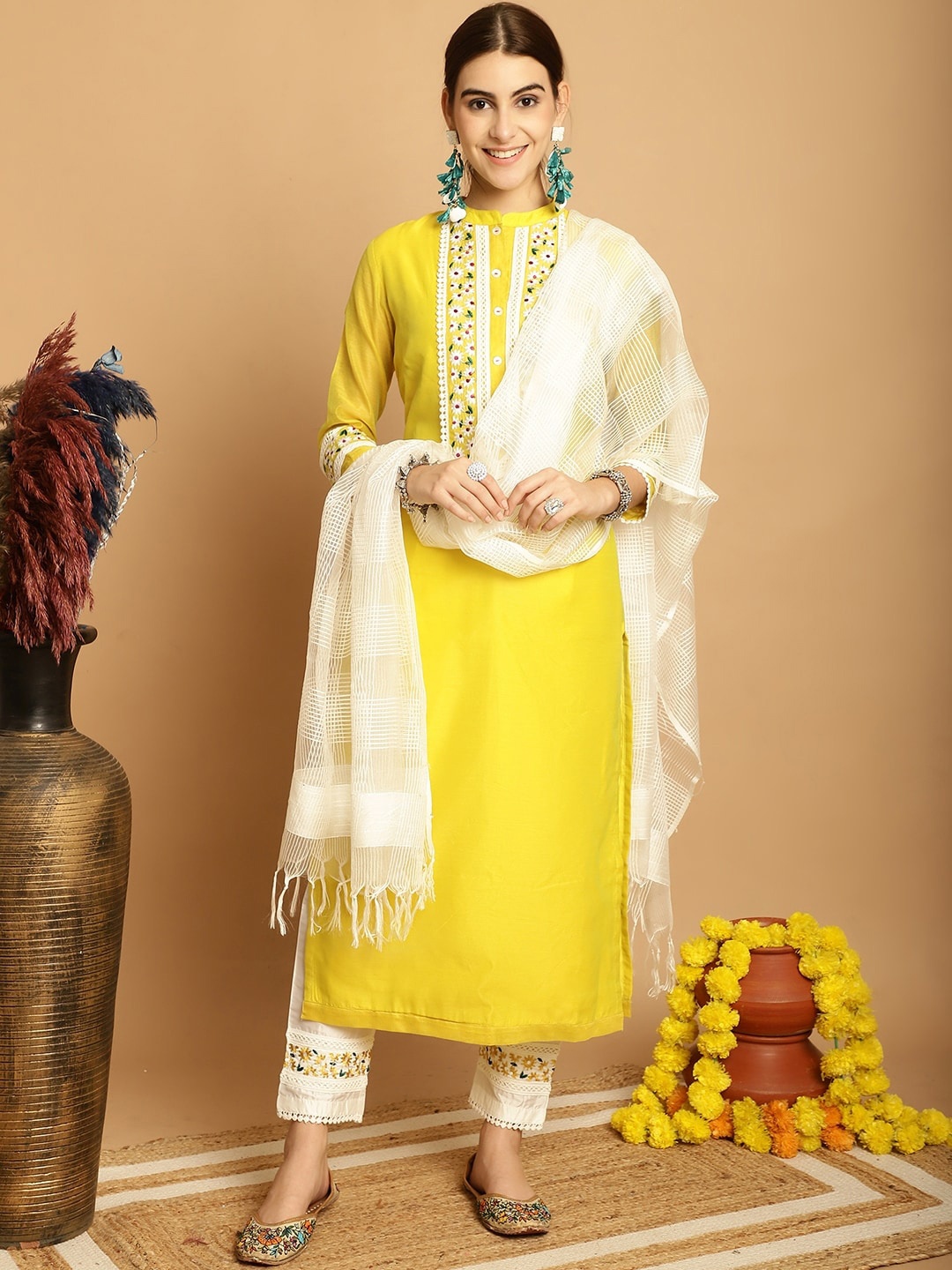 

Tulsattva Floral Yoke Design Regular Thread Work Kurta With Trousers & Dupatta, Yellow